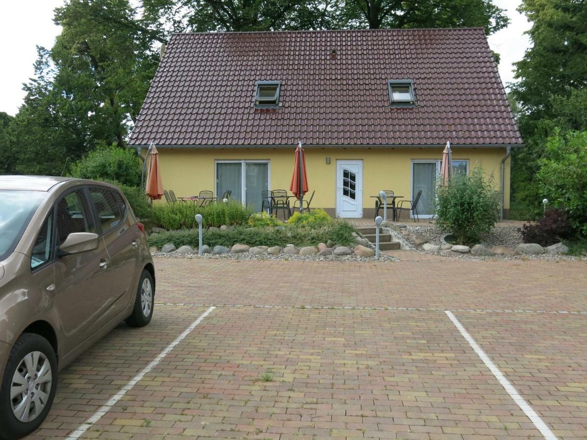 Schoelzke'S Ferienhaus Ralswiek Exterior foto